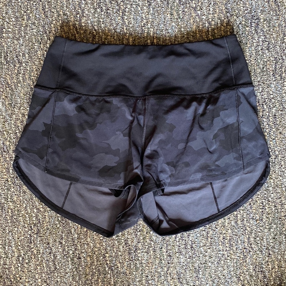 NWOT Lululemon Speed Up High Rise Lined Short 2.5”